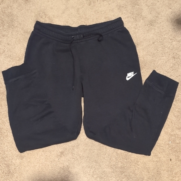 Nike Pants - Nike Women's Black Sweatpants